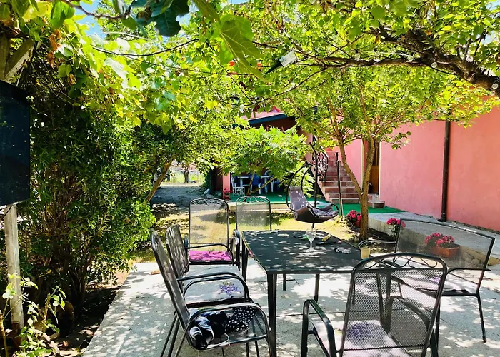 Brunette Beauties & Sinemorets 3*