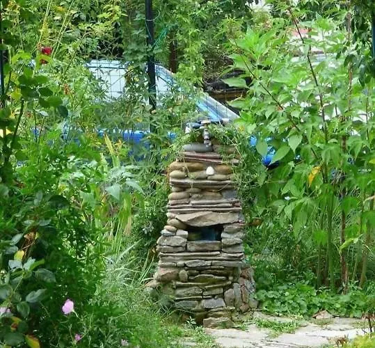 Brunette Beauties & Sinemorets Vendégház