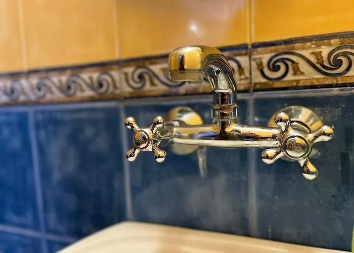 Brunette Beauties & Sinemorets Vendégház 3*